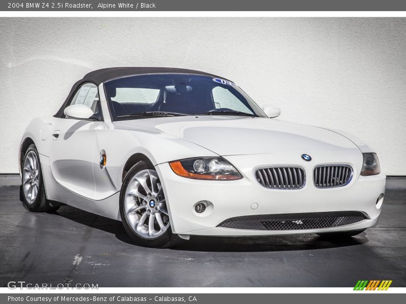 Front 3/4 View of 2004 Z4 2.5i Roadster