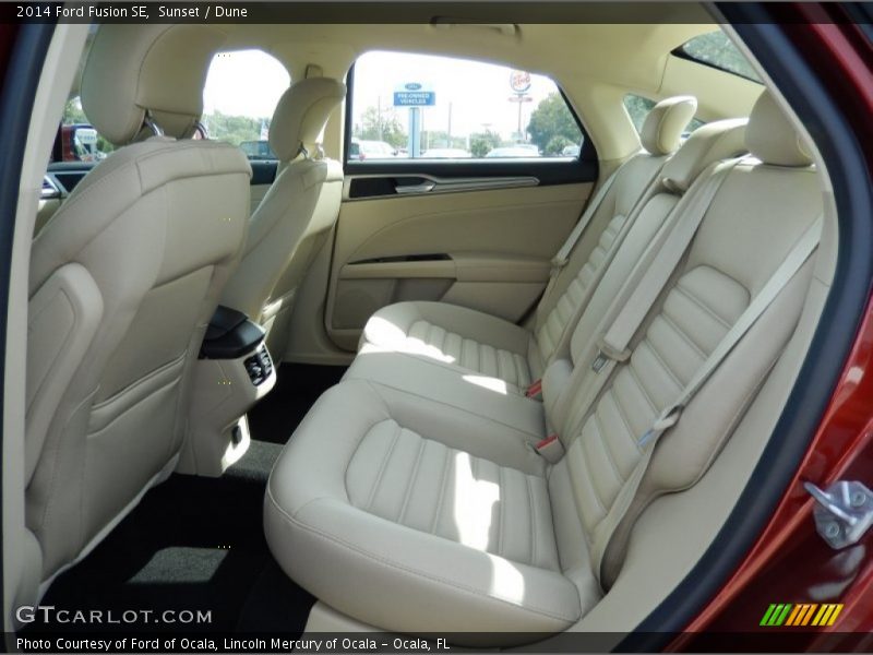 Sunset / Dune 2014 Ford Fusion SE