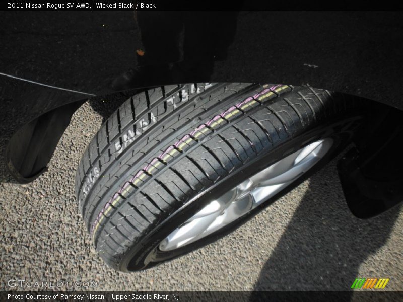 Wicked Black / Black 2011 Nissan Rogue SV AWD