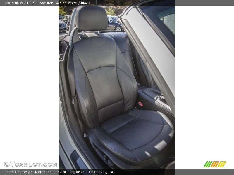 Alpine White / Black 2004 BMW Z4 2.5i Roadster
