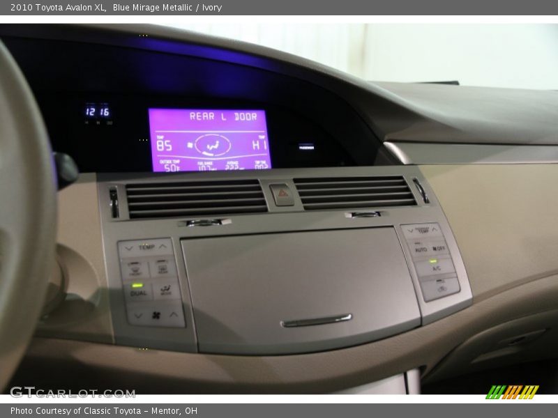 Blue Mirage Metallic / Ivory 2010 Toyota Avalon XL
