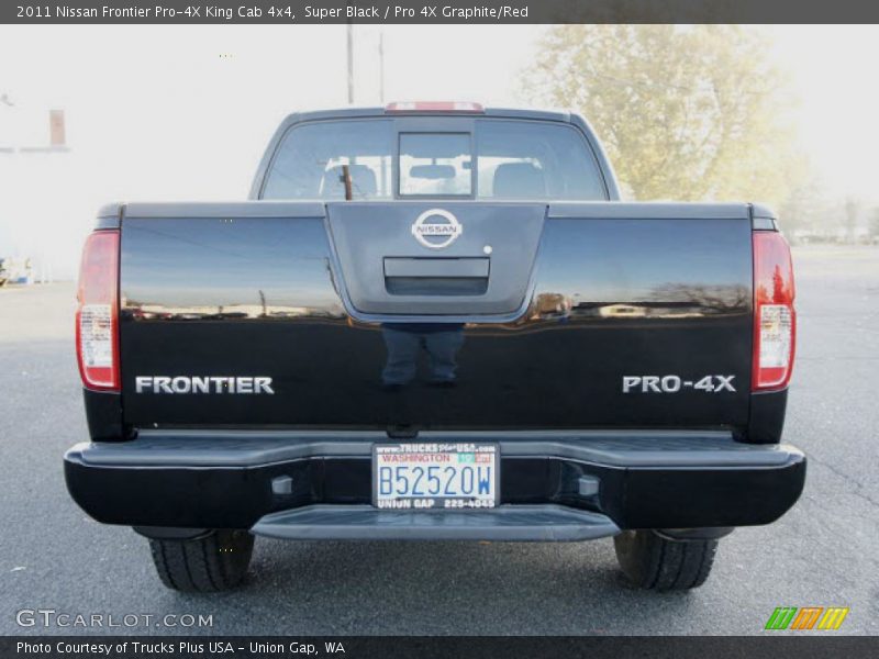 Super Black / Pro 4X Graphite/Red 2011 Nissan Frontier Pro-4X King Cab 4x4