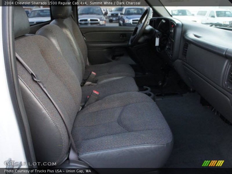 Summit White / Dark Charcoal 2004 Chevrolet Silverado 1500 Regular Cab 4x4