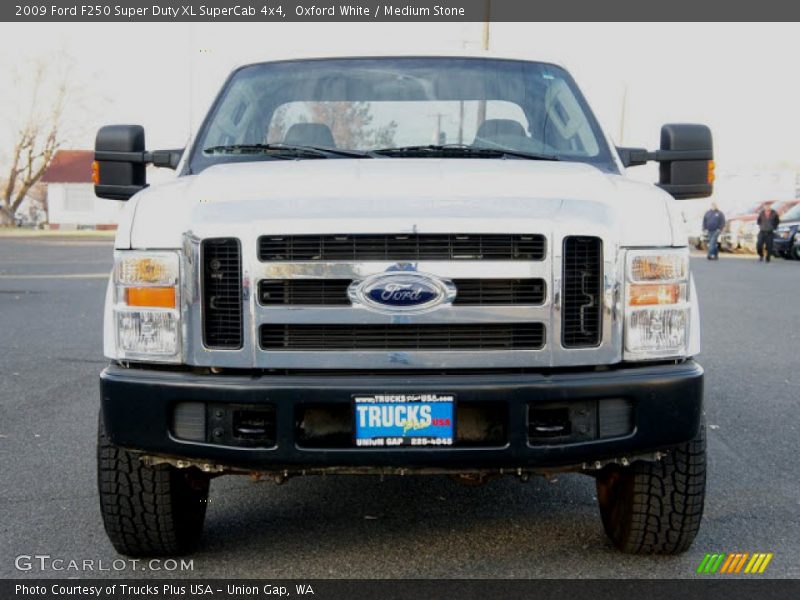 Oxford White / Medium Stone 2009 Ford F250 Super Duty XL SuperCab 4x4