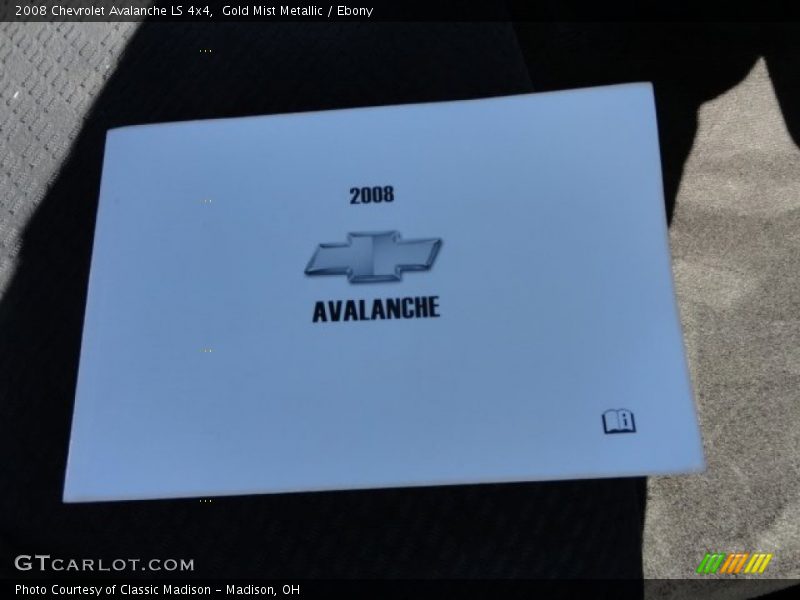 Gold Mist Metallic / Ebony 2008 Chevrolet Avalanche LS 4x4
