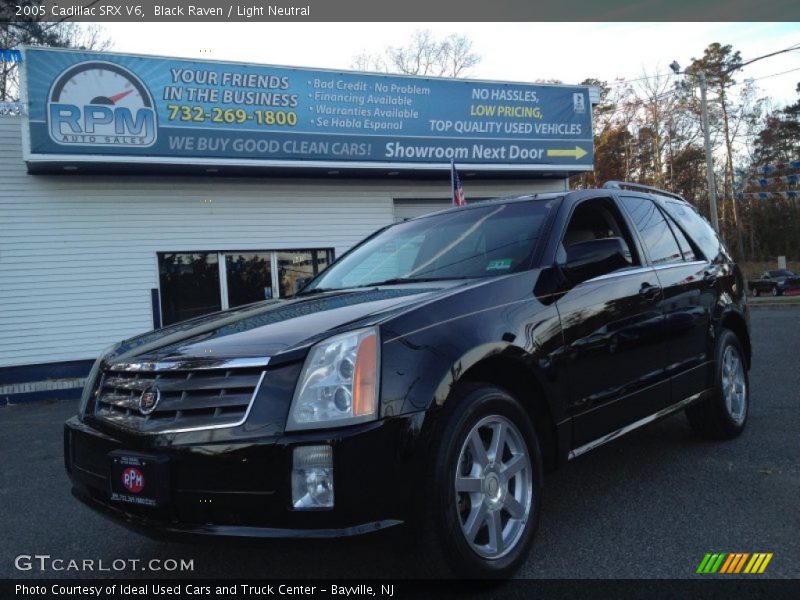 Black Raven / Light Neutral 2005 Cadillac SRX V6