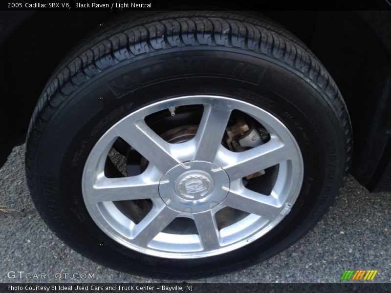 Black Raven / Light Neutral 2005 Cadillac SRX V6