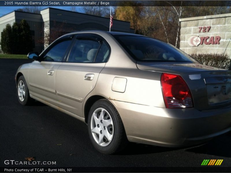 Champagne Metallic / Beige 2005 Hyundai Elantra GLS Sedan