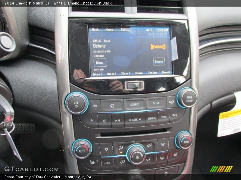 White Diamond Tricoat / Jet Black 2014 Chevrolet Malibu LT