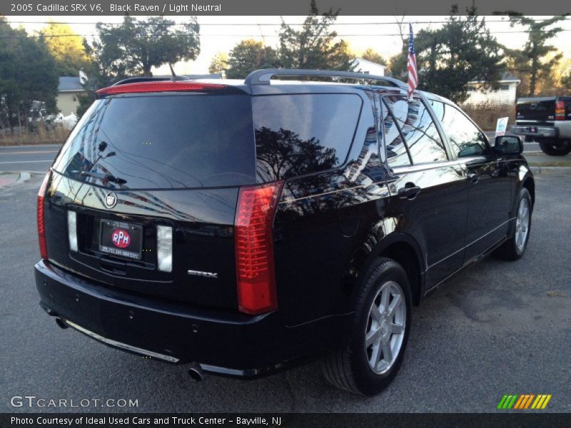 Black Raven / Light Neutral 2005 Cadillac SRX V6