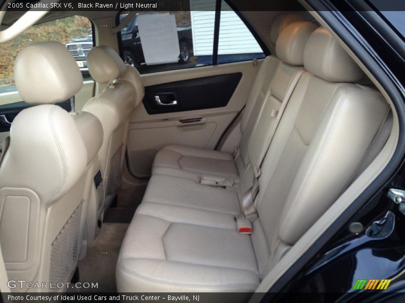 Black Raven / Light Neutral 2005 Cadillac SRX V6