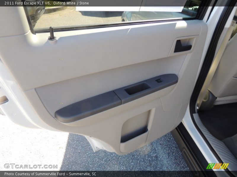 Oxford White / Stone 2011 Ford Escape XLT V6