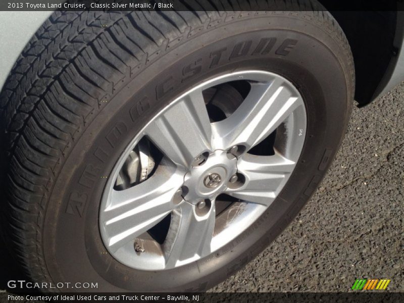 Classic Silver Metallic / Black 2013 Toyota Land Cruiser