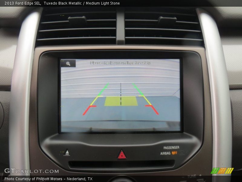 Tuxedo Black Metallic / Medium Light Stone 2013 Ford Edge SEL