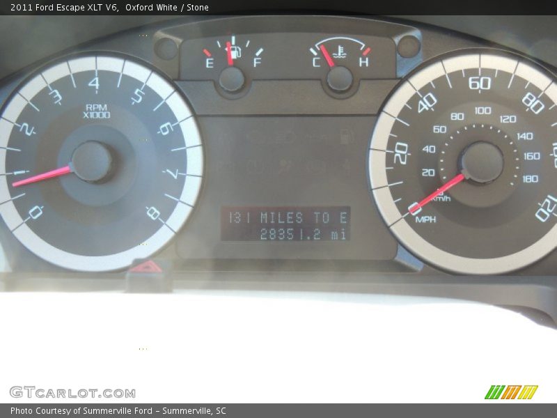 Oxford White / Stone 2011 Ford Escape XLT V6
