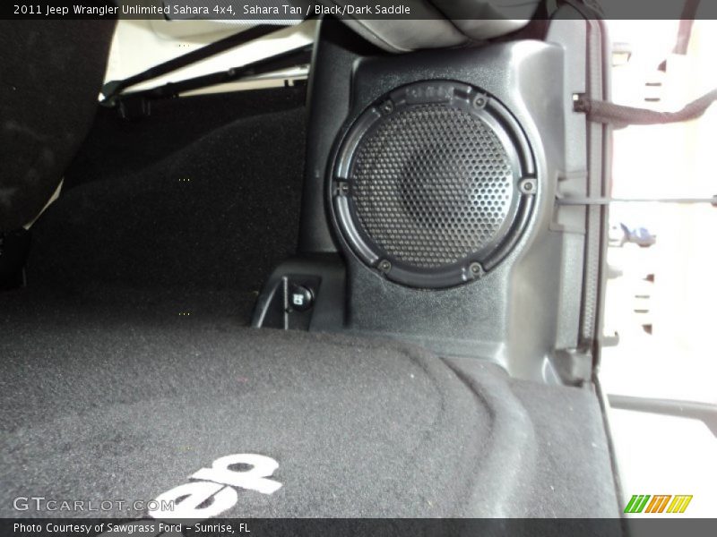 Sahara Tan / Black/Dark Saddle 2011 Jeep Wrangler Unlimited Sahara 4x4