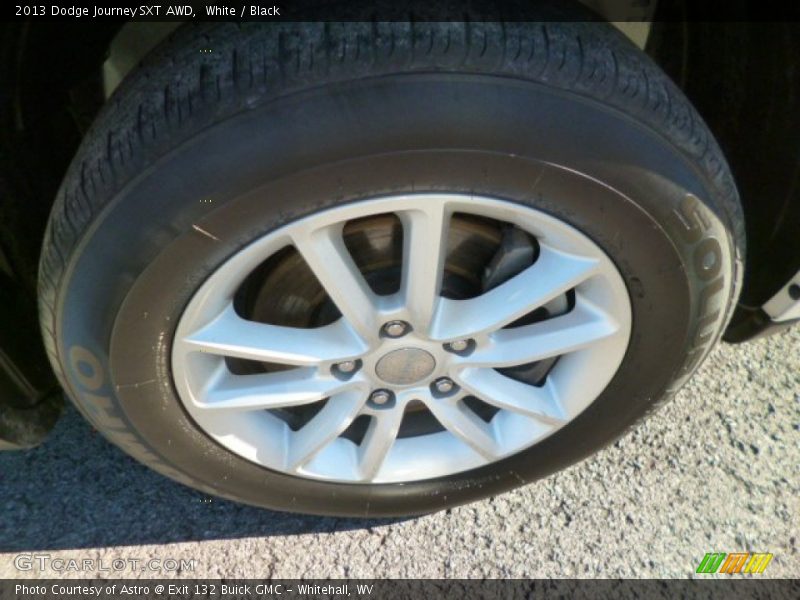 White / Black 2013 Dodge Journey SXT AWD