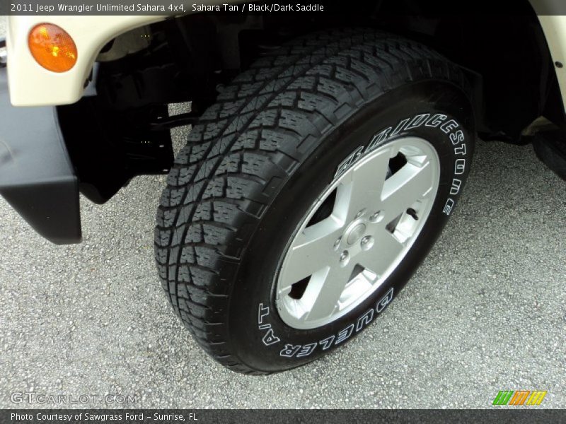 Sahara Tan / Black/Dark Saddle 2011 Jeep Wrangler Unlimited Sahara 4x4