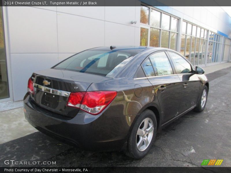 Tungsten Metallic / Jet Black 2014 Chevrolet Cruze LT