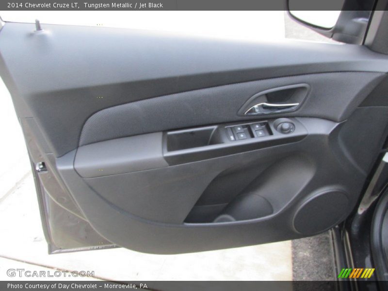 Tungsten Metallic / Jet Black 2014 Chevrolet Cruze LT