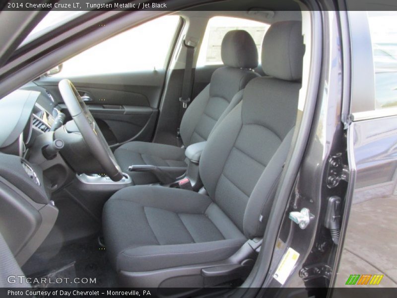 Tungsten Metallic / Jet Black 2014 Chevrolet Cruze LT