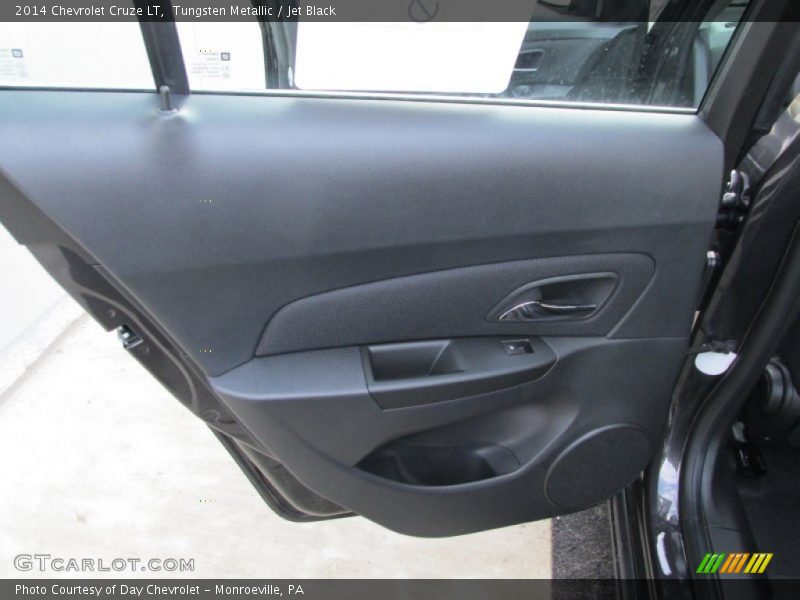 Tungsten Metallic / Jet Black 2014 Chevrolet Cruze LT