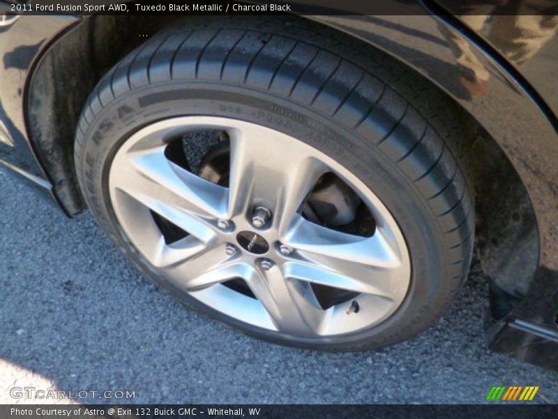 Tuxedo Black Metallic / Charcoal Black 2011 Ford Fusion Sport AWD