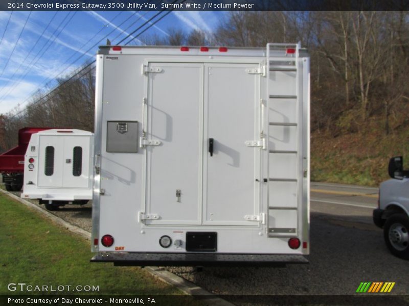 Summit White / Medium Pewter 2014 Chevrolet Express Cutaway 3500 Utility Van