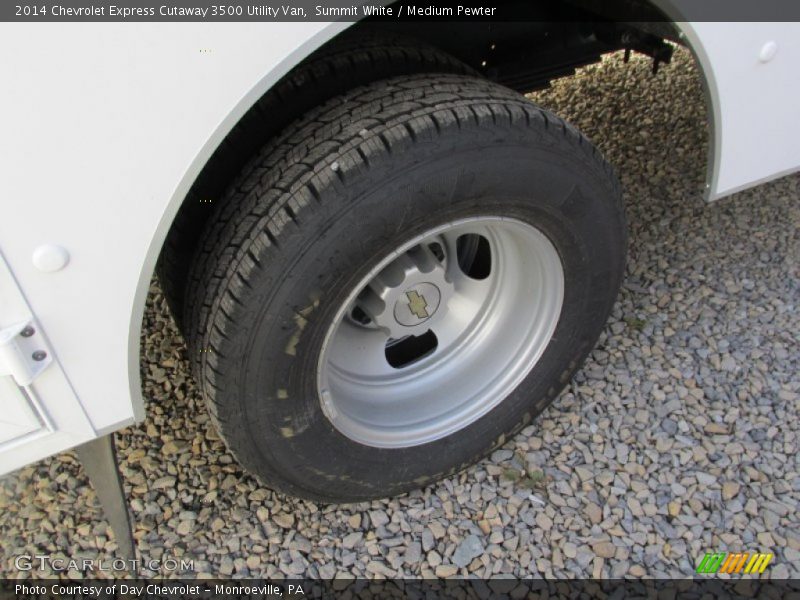 Summit White / Medium Pewter 2014 Chevrolet Express Cutaway 3500 Utility Van