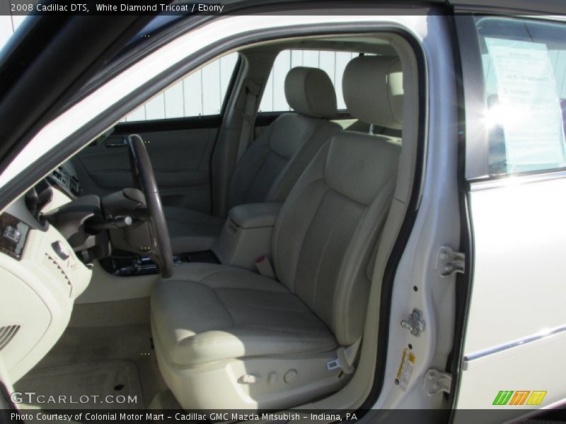 White Diamond Tricoat / Ebony 2008 Cadillac DTS