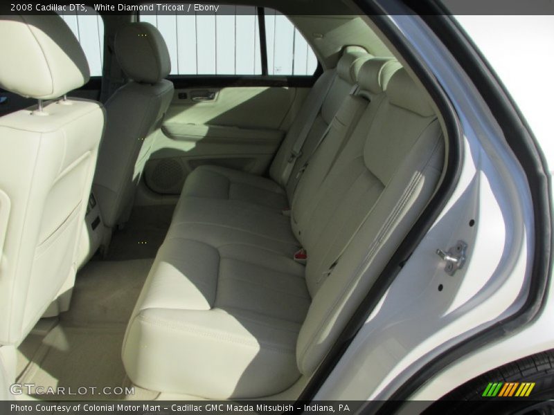 White Diamond Tricoat / Ebony 2008 Cadillac DTS
