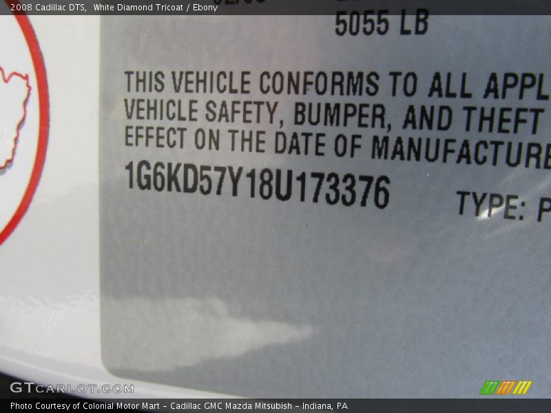 White Diamond Tricoat / Ebony 2008 Cadillac DTS
