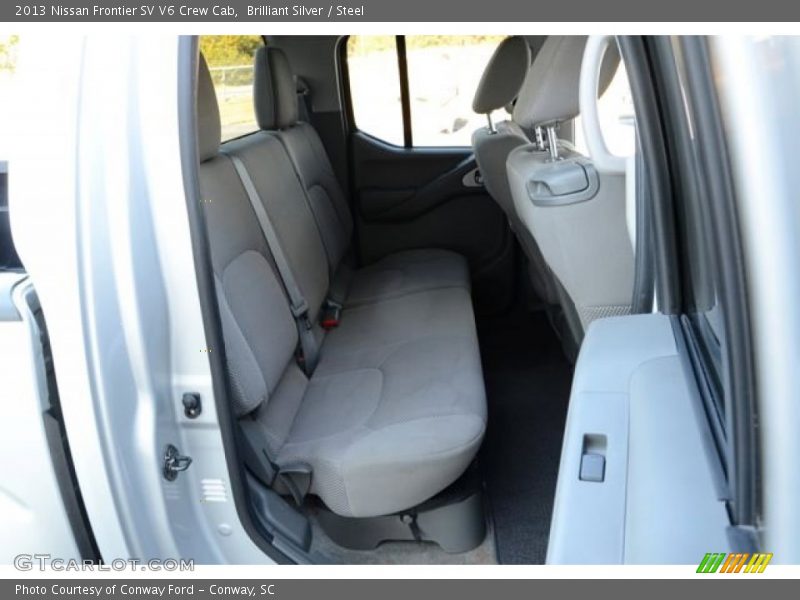 Brilliant Silver / Steel 2013 Nissan Frontier SV V6 Crew Cab
