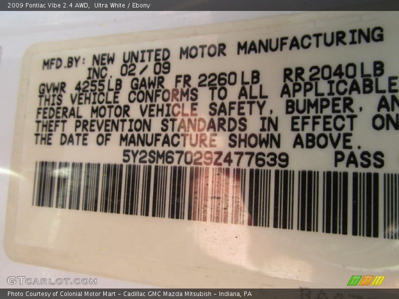 Ultra White / Ebony 2009 Pontiac Vibe 2.4 AWD
