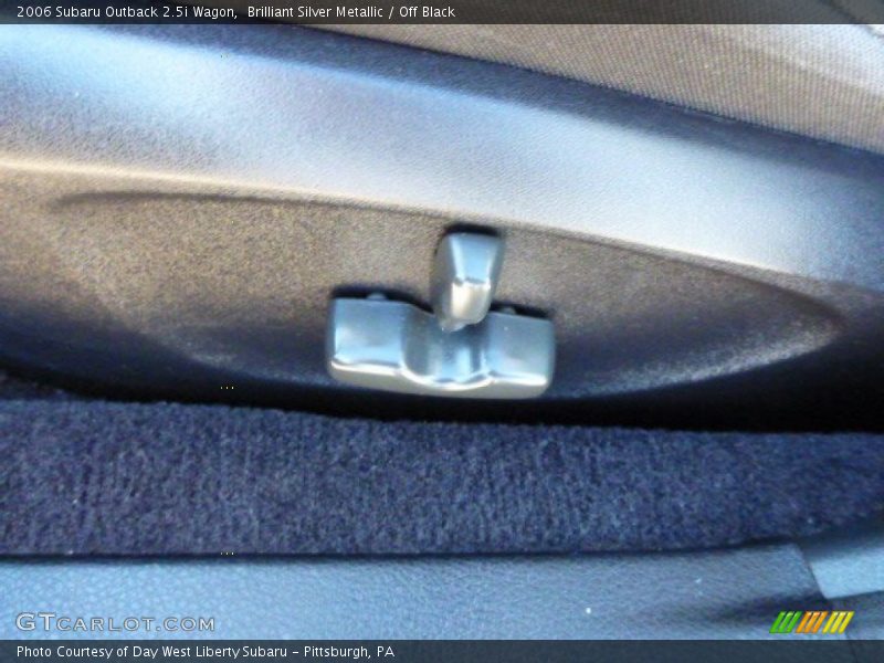 Brilliant Silver Metallic / Off Black 2006 Subaru Outback 2.5i Wagon