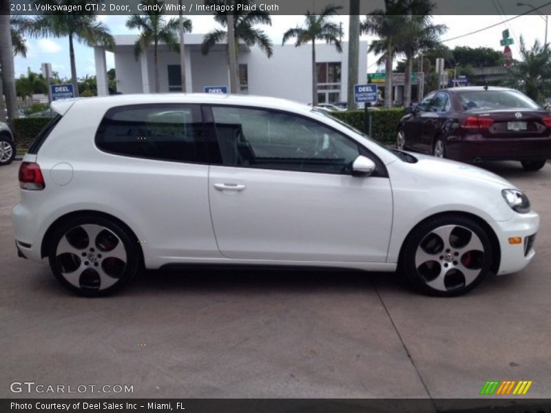 Candy White / Interlagos Plaid Cloth 2011 Volkswagen GTI 2 Door