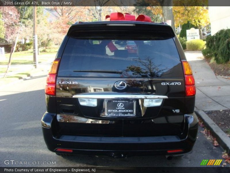 Black Onyx / Ivory 2005 Lexus GX 470