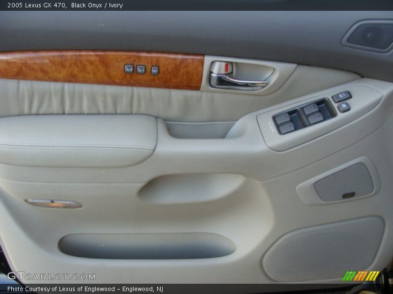 Black Onyx / Ivory 2005 Lexus GX 470