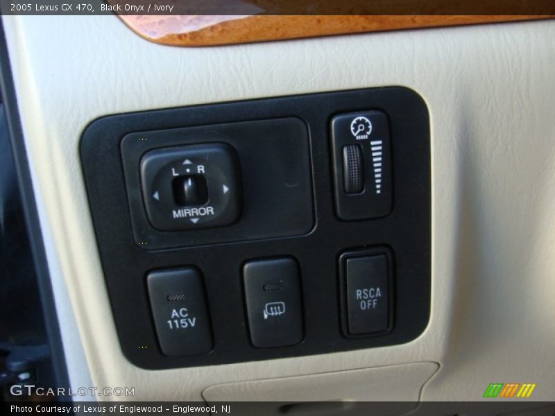 Black Onyx / Ivory 2005 Lexus GX 470