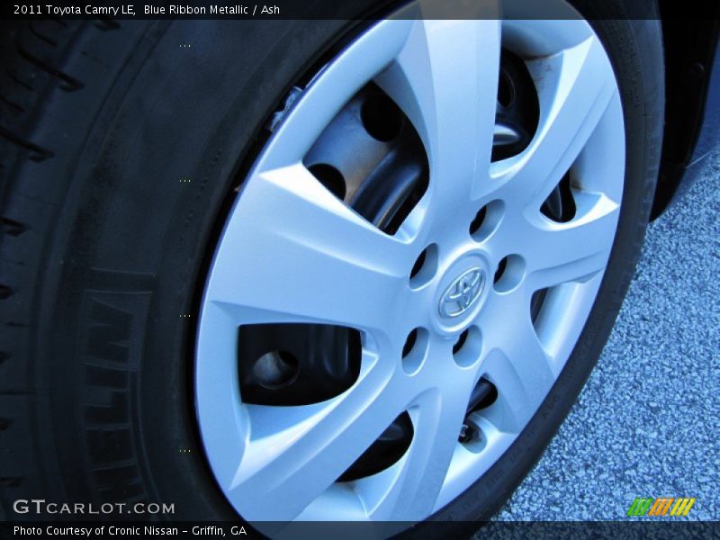 Blue Ribbon Metallic / Ash 2011 Toyota Camry LE