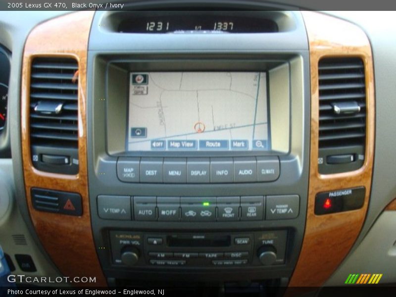 Black Onyx / Ivory 2005 Lexus GX 470
