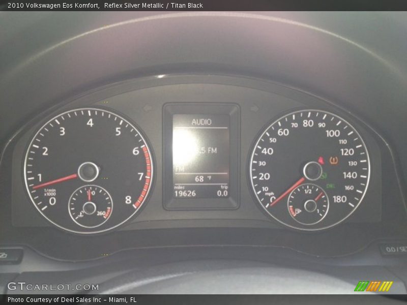 Reflex Silver Metallic / Titan Black 2010 Volkswagen Eos Komfort