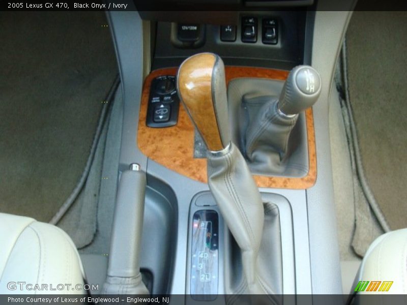 Black Onyx / Ivory 2005 Lexus GX 470