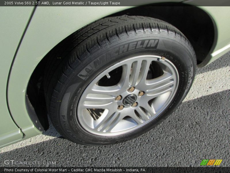 Lunar Gold Metallic / Taupe/Light Taupe 2005 Volvo S60 2.5T AWD