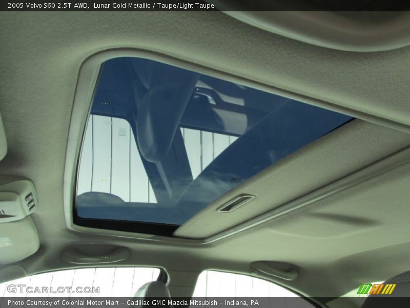 Lunar Gold Metallic / Taupe/Light Taupe 2005 Volvo S60 2.5T AWD