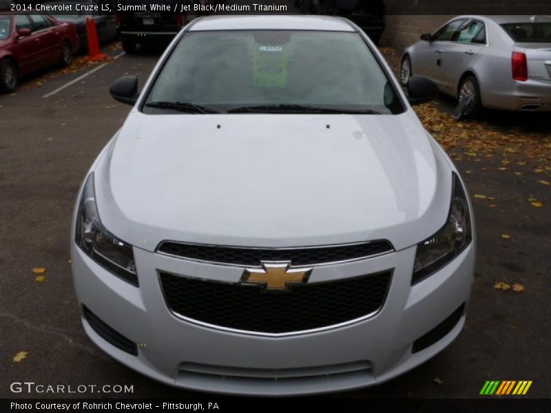Summit White / Jet Black/Medium Titanium 2014 Chevrolet Cruze LS