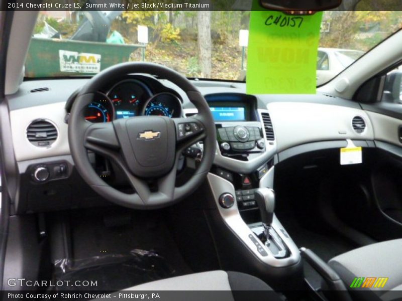 Summit White / Jet Black/Medium Titanium 2014 Chevrolet Cruze LS