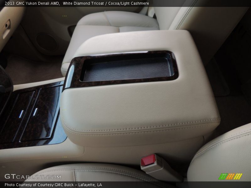 White Diamond Tricoat / Cocoa/Light Cashmere 2013 GMC Yukon Denali AWD