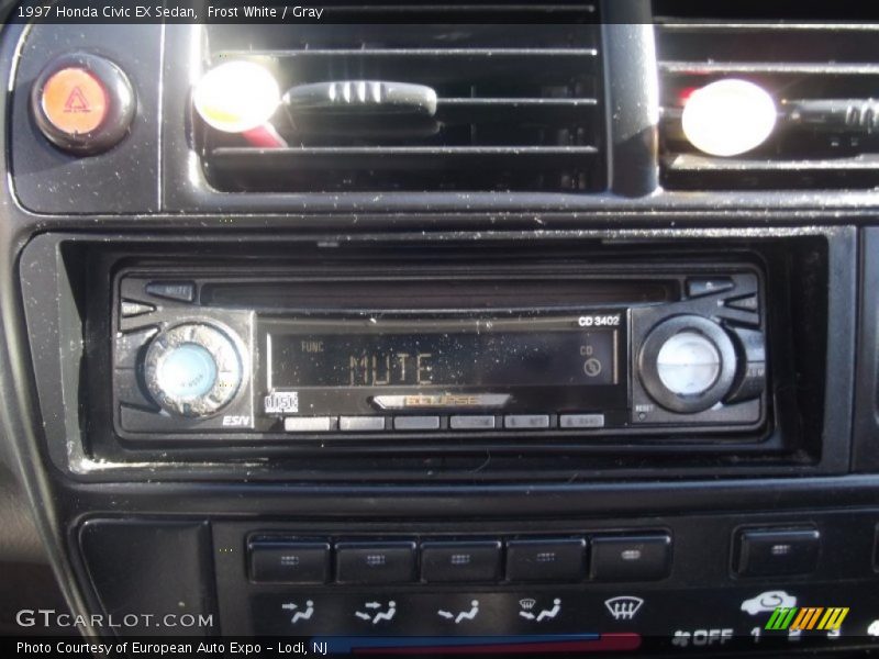 Frost White / Gray 1997 Honda Civic EX Sedan