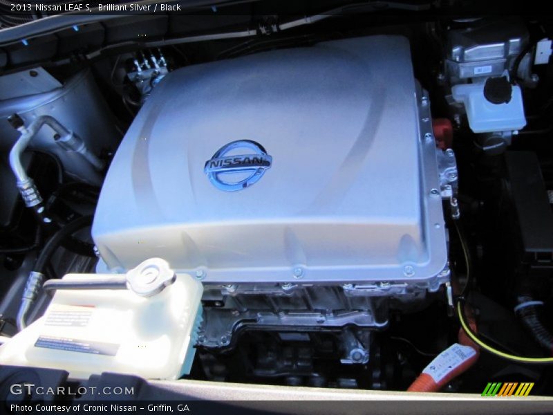 Brilliant Silver / Black 2013 Nissan LEAF S